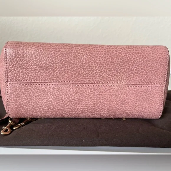 Gucci Swing Mini Crossbody Bag – Light Pink - Picture 6 of 16